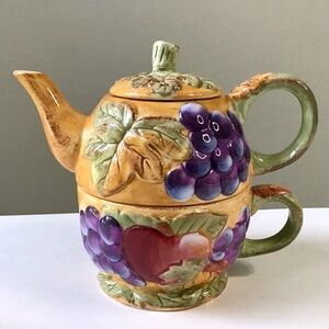 Vintage Gibson Tea For One Stacked Teapot & Cup Set Harvest Pantry Fruit Leaves